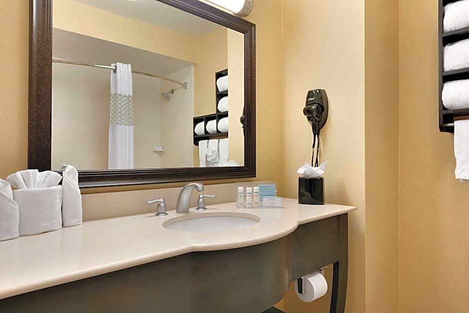 Hampton Inn & Suites by Hilton Mahwah NJ