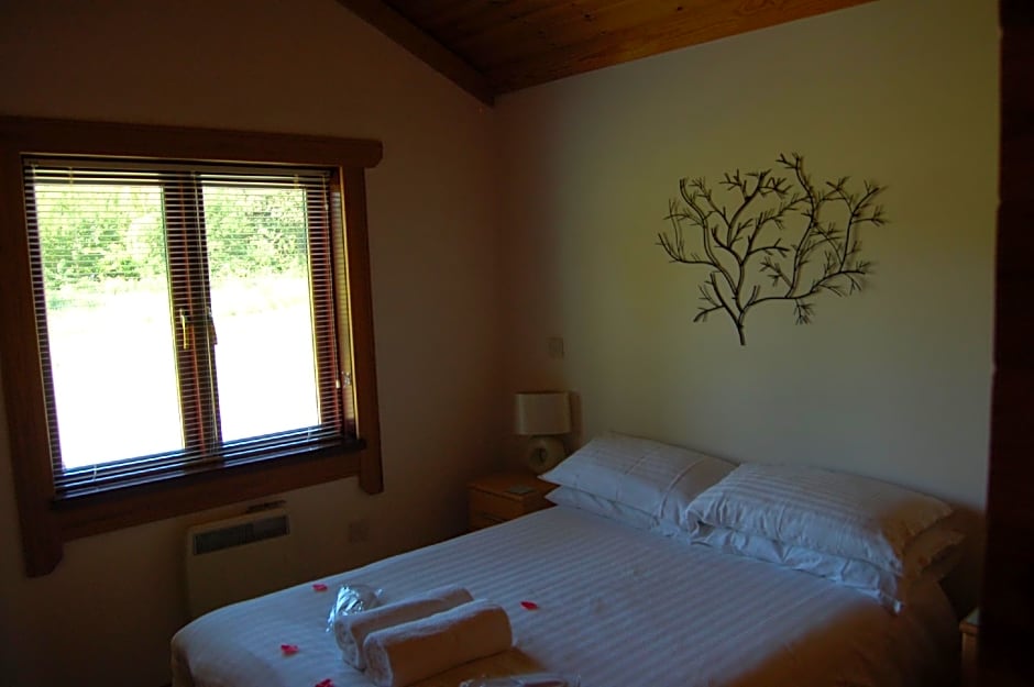 Watermeadow Lakes & Lodges