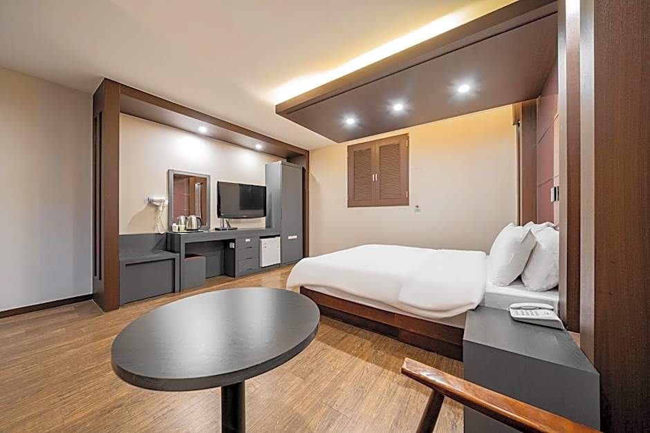 incheon Airport Hotel June