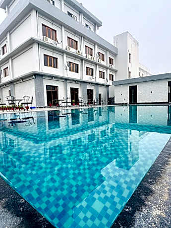 Geetanjali Hotel & Motel