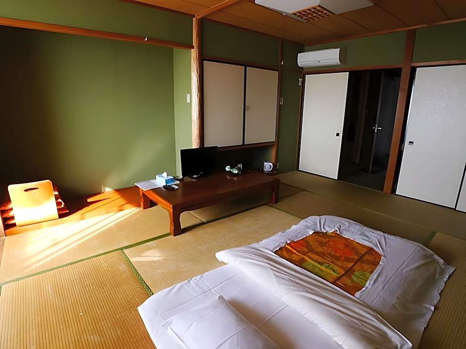 Hotel Shin Makomo                                                                           
