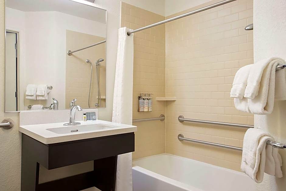Sonesta Simply Suites Somerset
