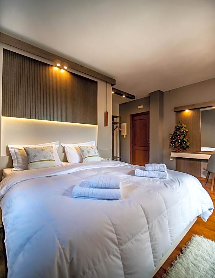 Erofili Hotel & Suites