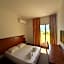 Hotel Madame Mere