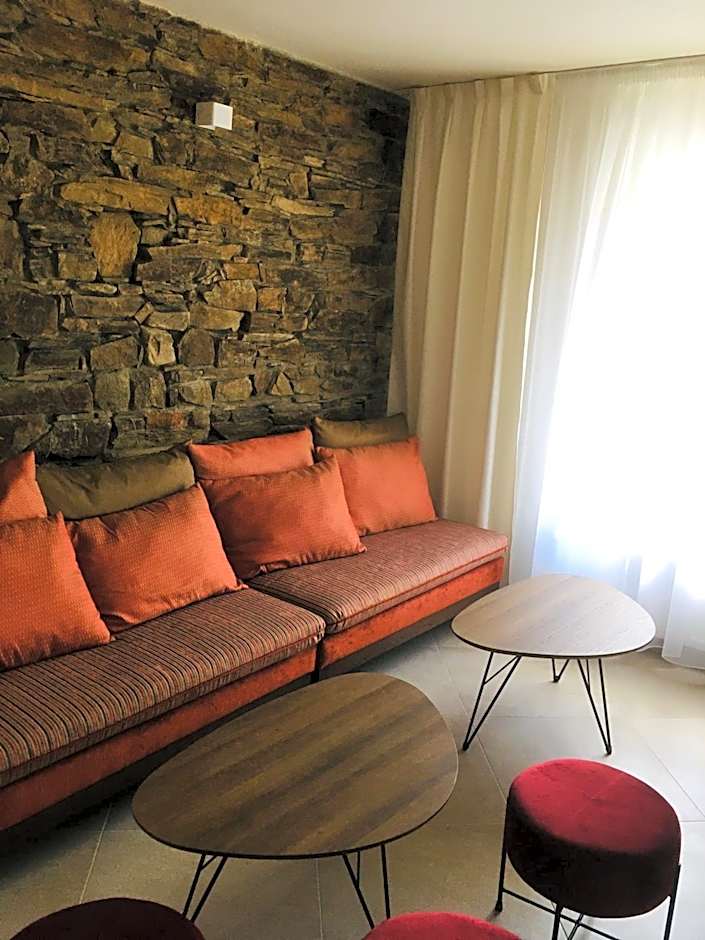 APARTMÁNY ADAM