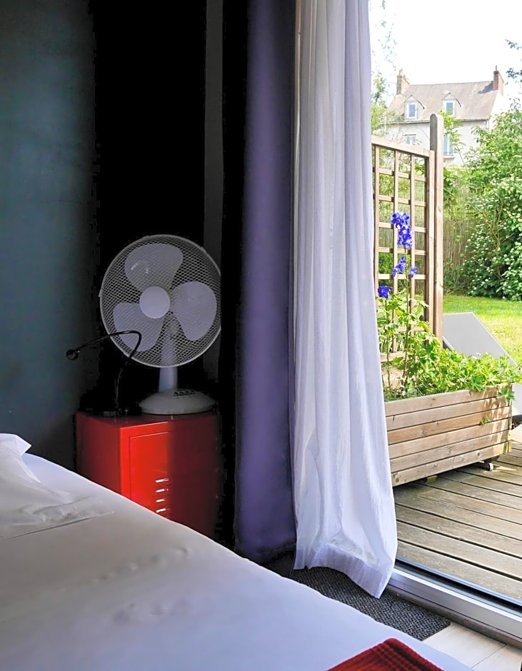 Les Cabanes de Do – Le Mans, AR