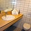 Zaliasis slenis - Self check-in hotel - Free parking