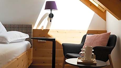 Double or Twin Room with Bathroom