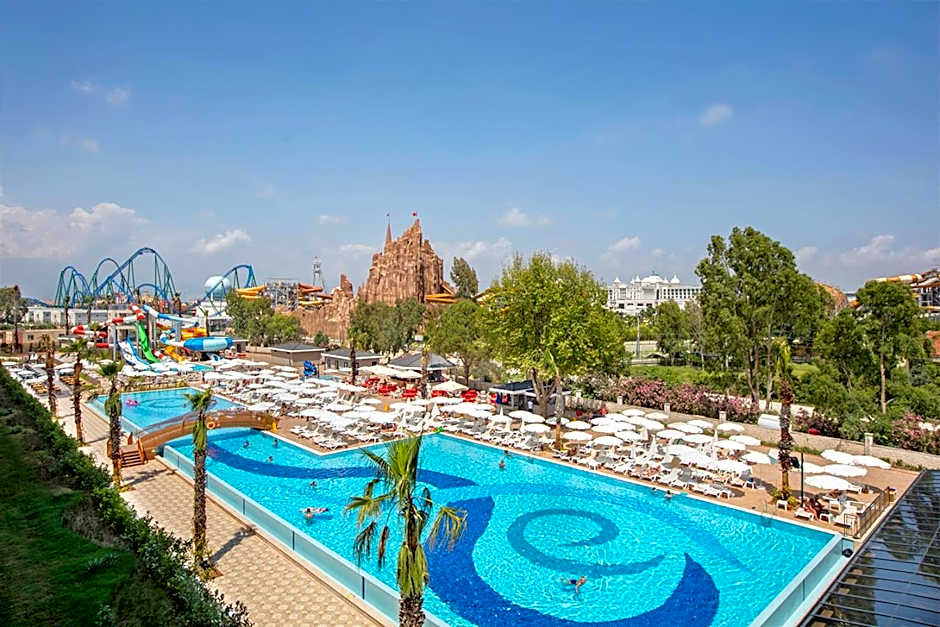 Aydinbey Queen's Palace & Spa - Ultra All Inclusive