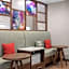 Hampton Inn & Suites Orangeville, ON
