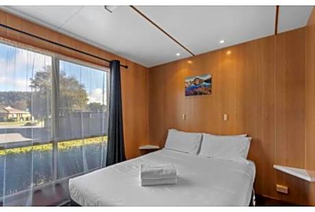 Standard Cabin - Sleeps 4