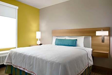 1 King Bed 1 Bedroom Suite Nonsmoking