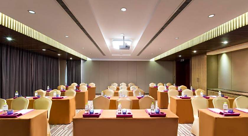 Crowne Plaza Xuzhou Dalong Lake By IHG