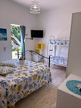 Quadruple Room with Garden View