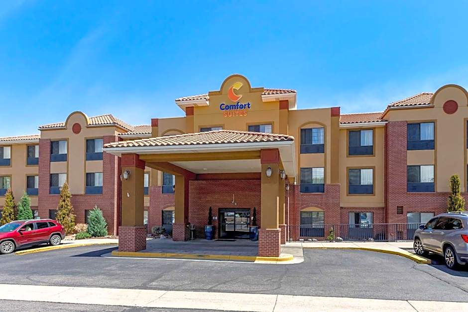 Comfort Suites Lakewood - Denver