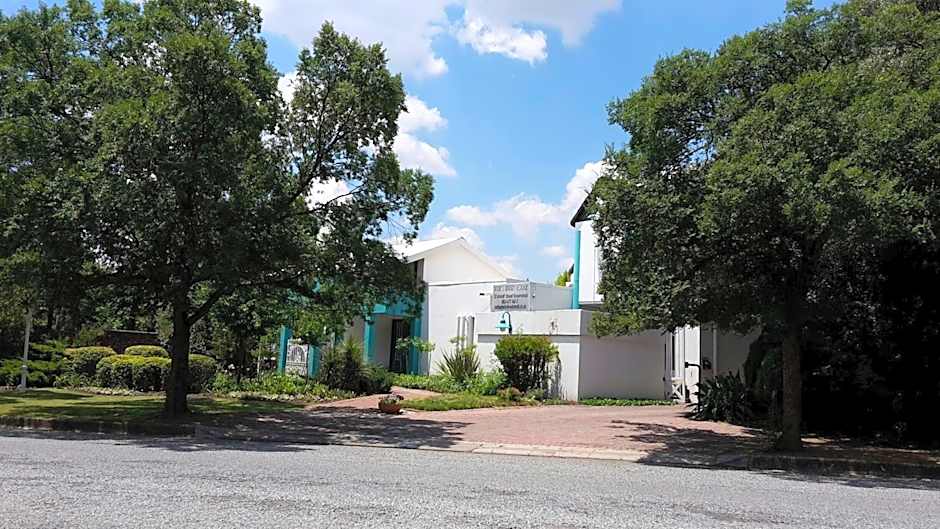 Bettie's Luxury Lodge