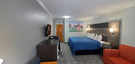 Superior King Room (Non-Smoking)