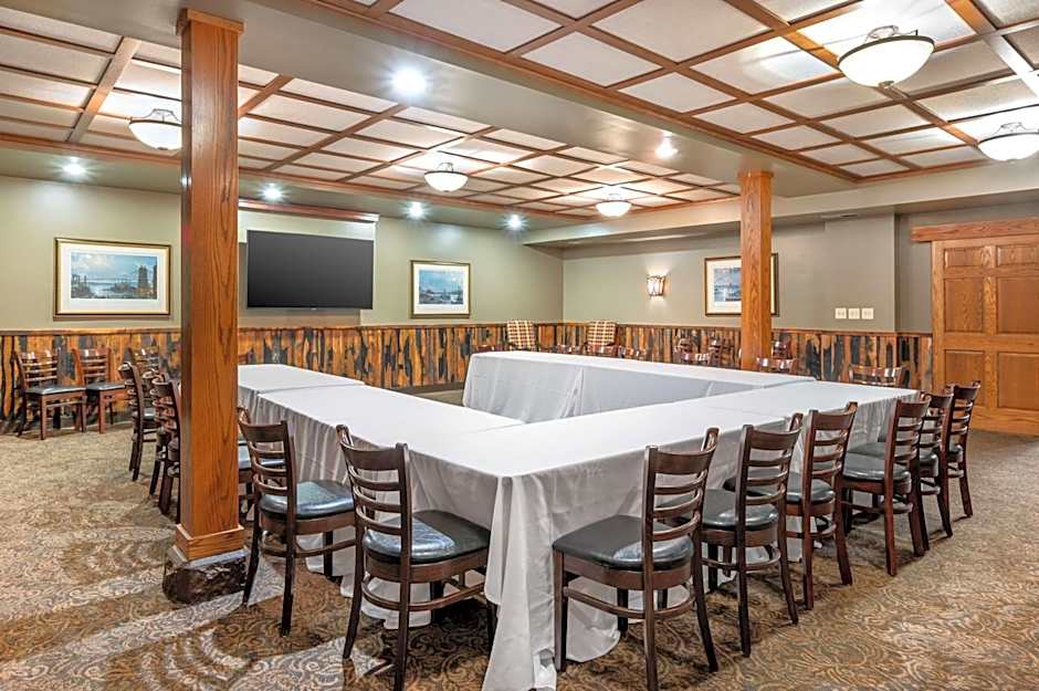 Best Western Premier Mariemont Inn