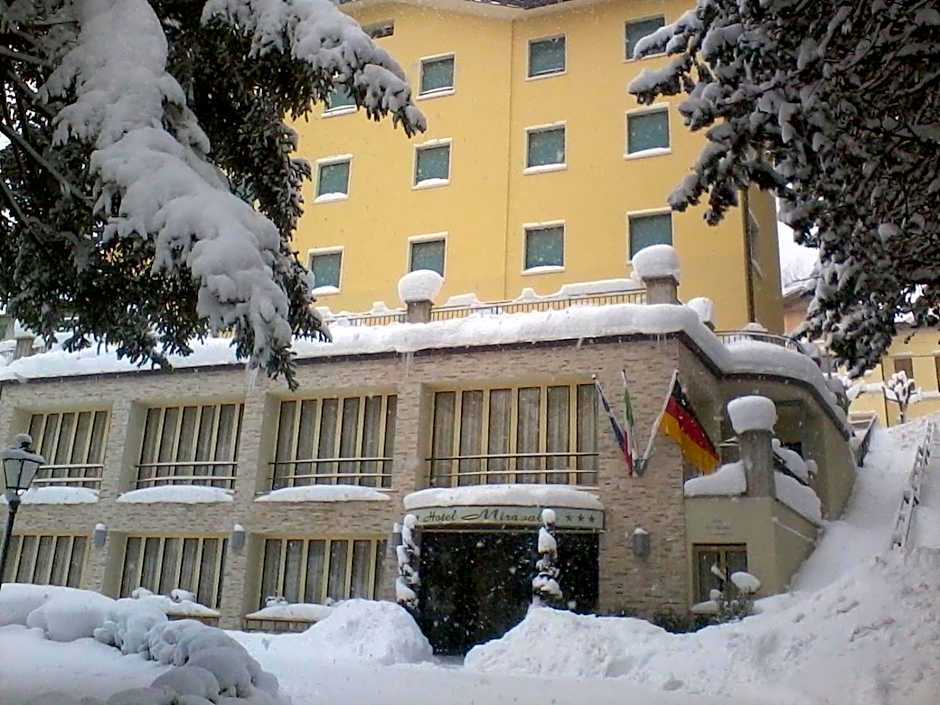 Hotel Miravalle 2000