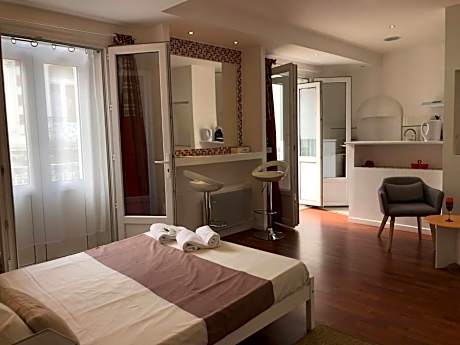 Superior Double Room with Balcony