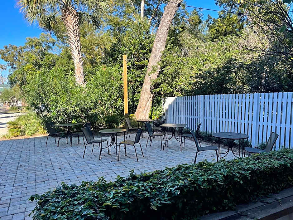 607 Bay Inn Downtown Beaufort