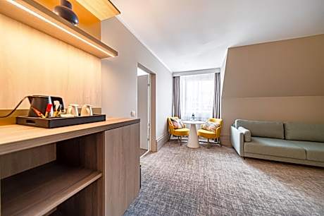 One-Bedroom Suite