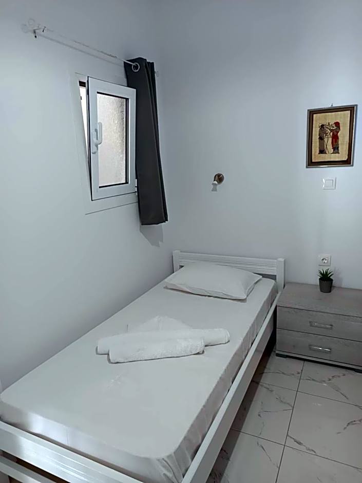 Kalymnos Platy Gialos Mousellis Makis Apartments