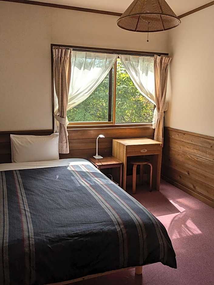 Guest house Maroudo