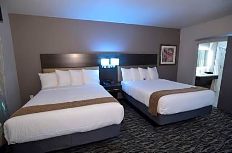 Queen Room with Two Queen Beds - Disability Access