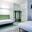Lia Art Hotel