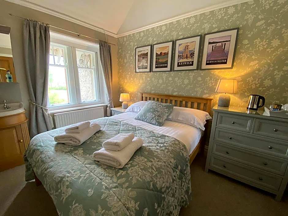 Lakeside Country Guest House