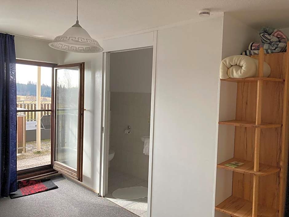 Hotel-Pension-Waldblick