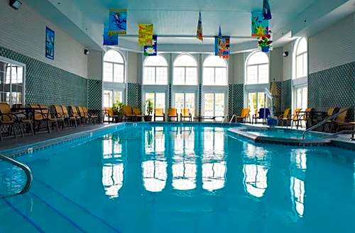 Hamilton Inn Select Beachfront Mackinaw City