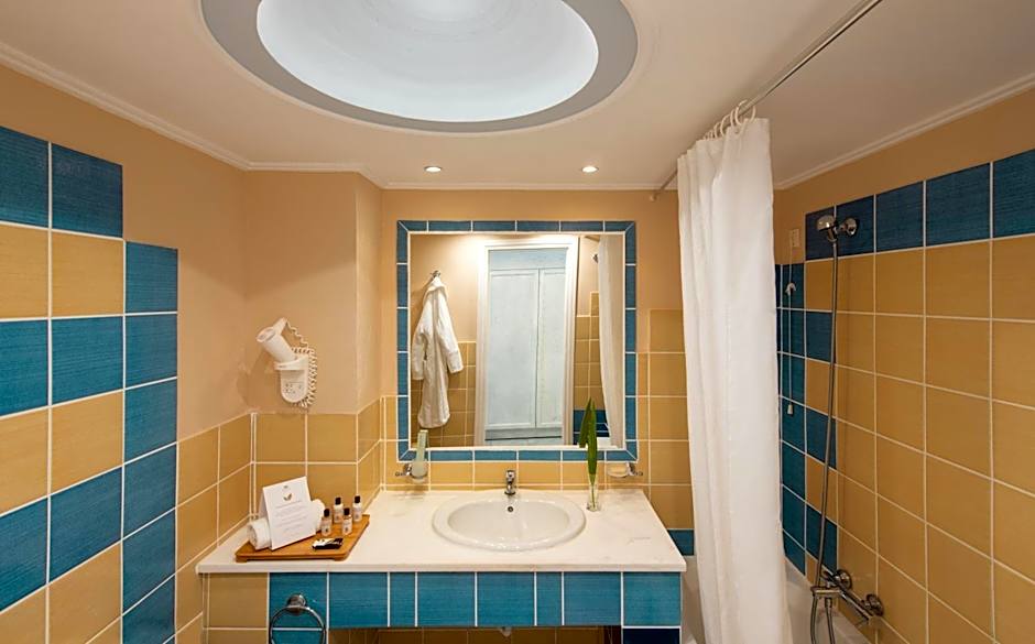 Mitsis Summer Palace