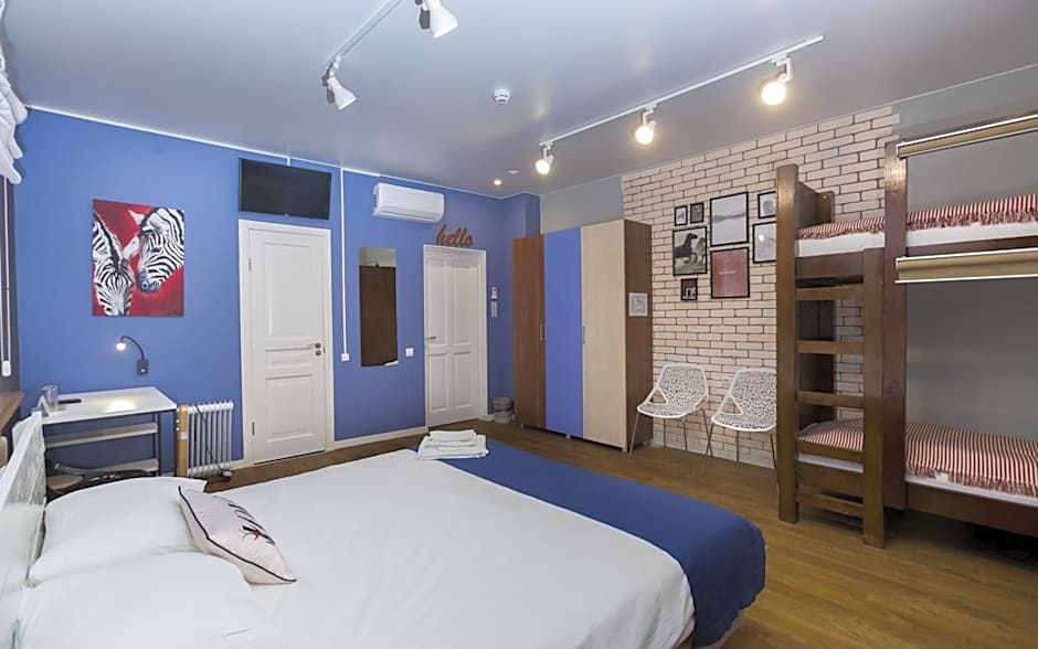 Oversize Piter Hotel