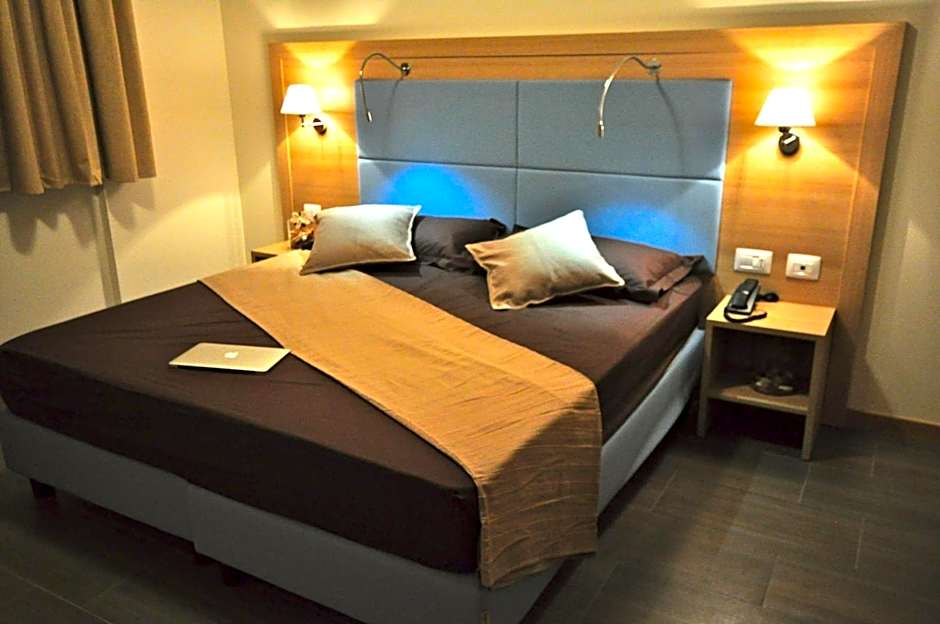 Hotel 325 Tor Vergata