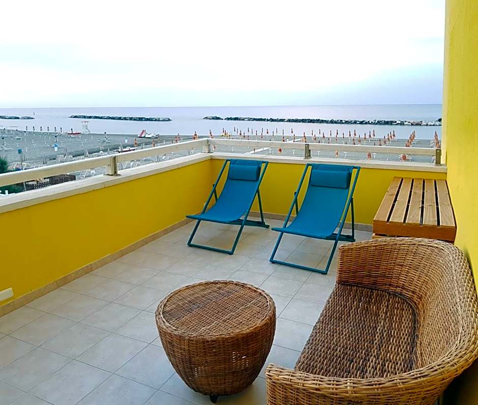 Hotel Estate