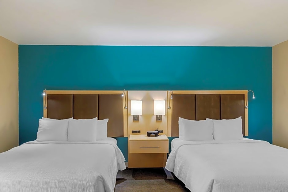 Best Western Plus South Coast Inn