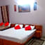Hotel Apoorva DLX