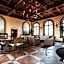 Palazzo Hotel