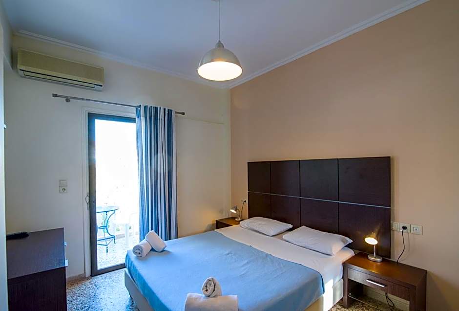 Kamari Blue Boutique Hotel