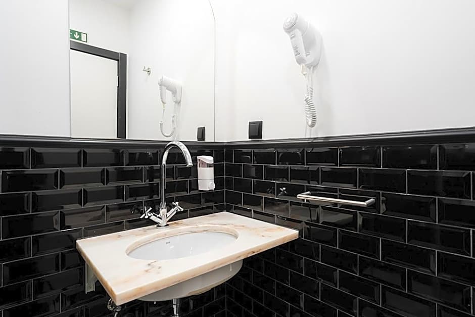 The Twenties by GuestReady