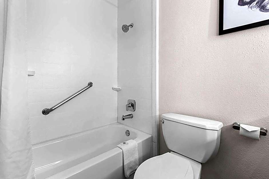 Comfort Suites Denver North - Westminster
