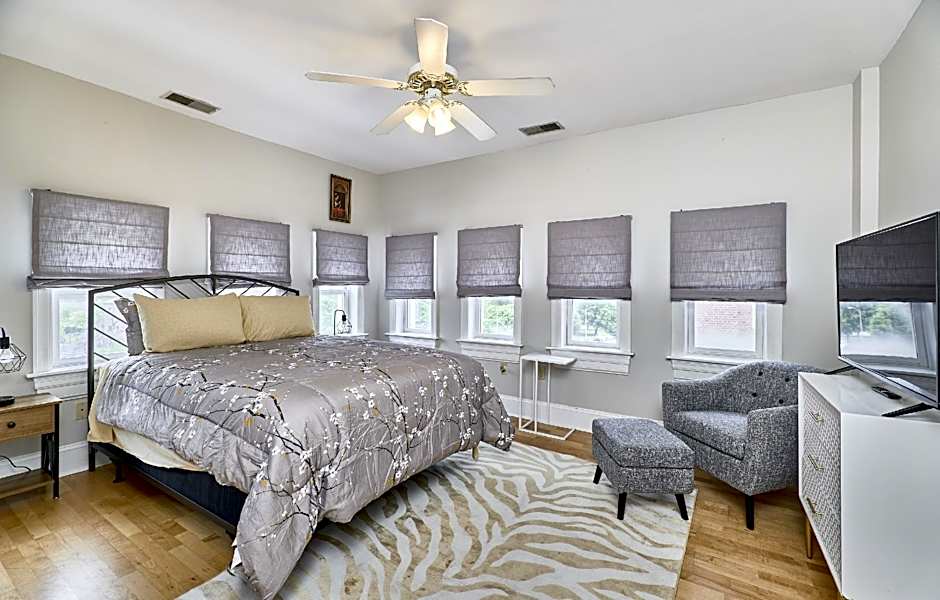 Grand center apartments