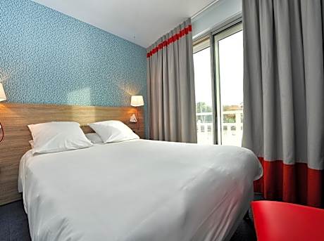 Standard Double Room with Harbor View