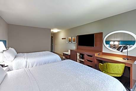 Queen Room with Two Queen Beds - Non-Smoking