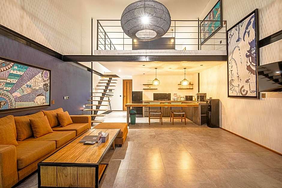 New Duplex apartment 200m to Beach Canggu