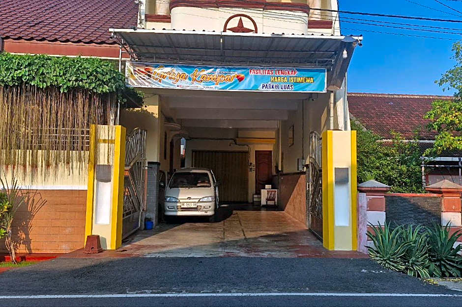 Reddoorz @Griya Kampar Madiun