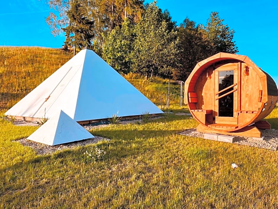 Domek Eden 1 Kaszuby balia sauna alpaki mini zoo