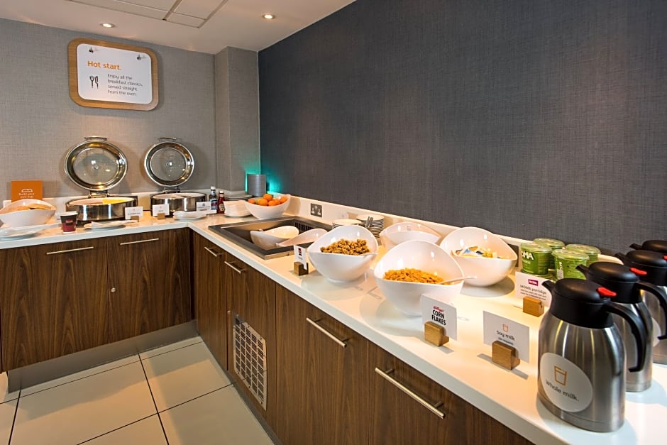 Holiday Inn Express London-Wimbledon-South By IHG